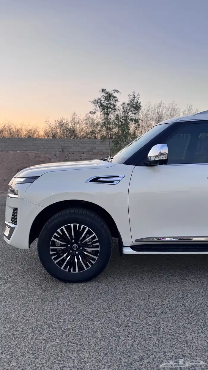 نيسان باترول 2022 بلاتنيوم 14