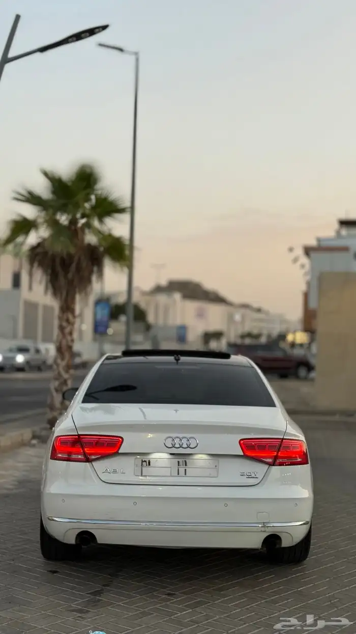 للبيع أودي A8L (فئة خاصة) فل كامل - موديل 2012 4