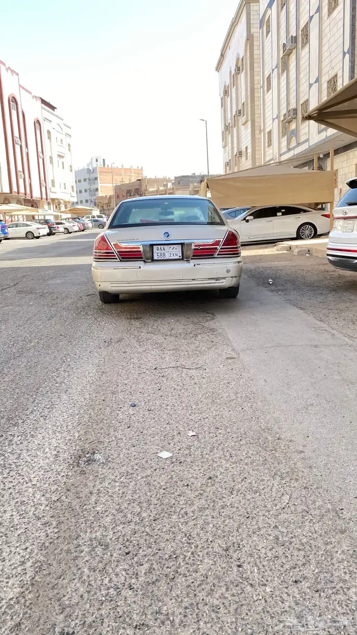 فورد جراند ماركيز 2003 LS 8