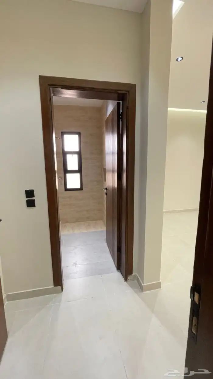 شقه ارضيه حي الصفا 9