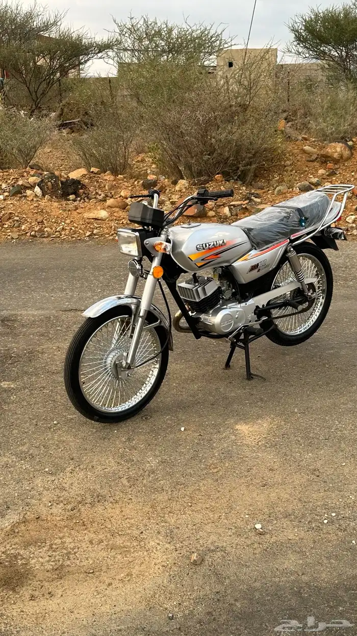 للبيع دباب اكس 100 0