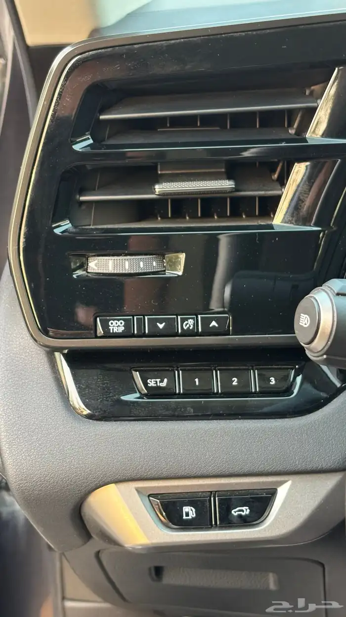 لكزس RX350 2024 16