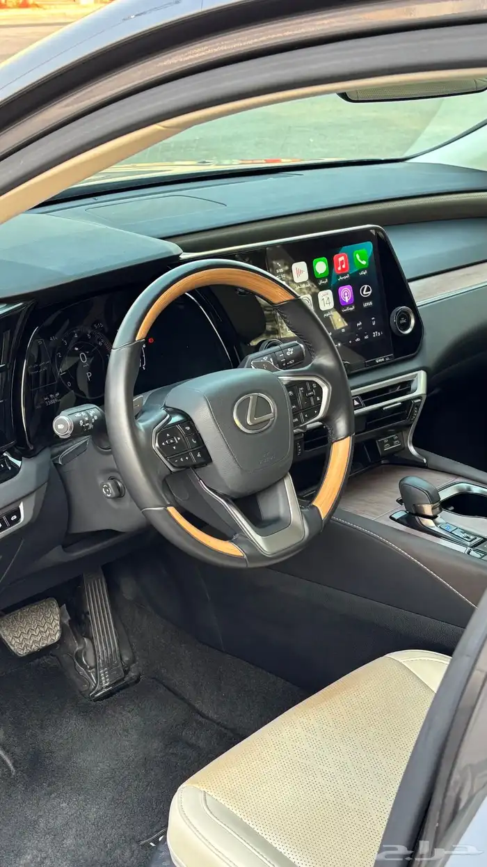 لكزس RX350 2024 5