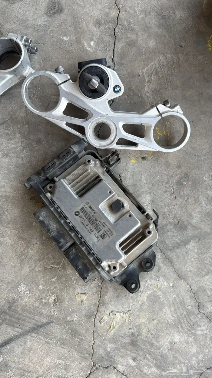 bmw s1000rr ecu and ignition key 0