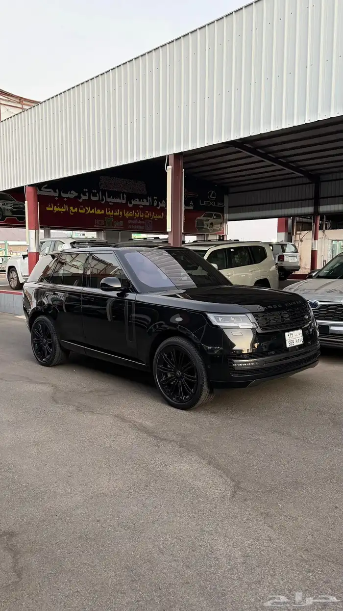 رانج روفر HSE P530 الموديل 2023 عداد 73 2