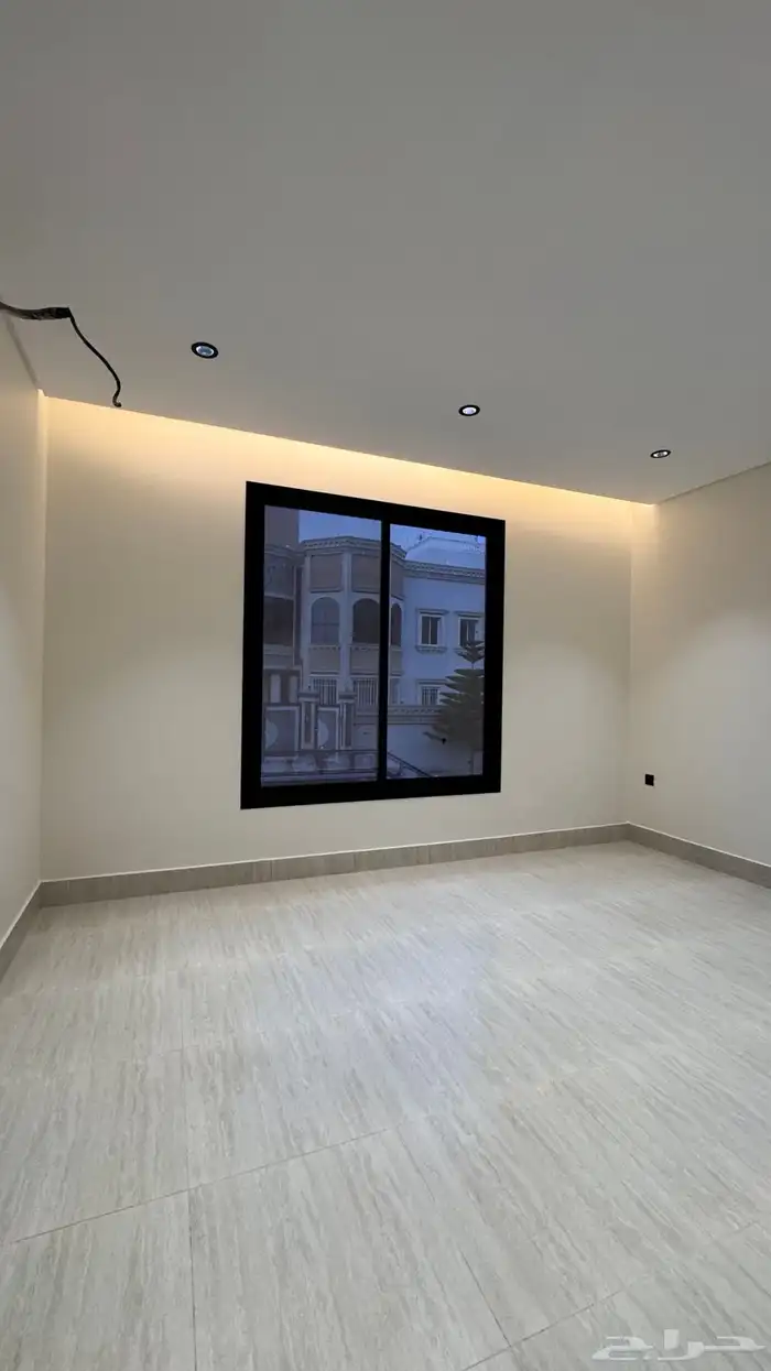للبيع شقق علويه مع سطح تشطيبات راقيه حى البديع ابها 6