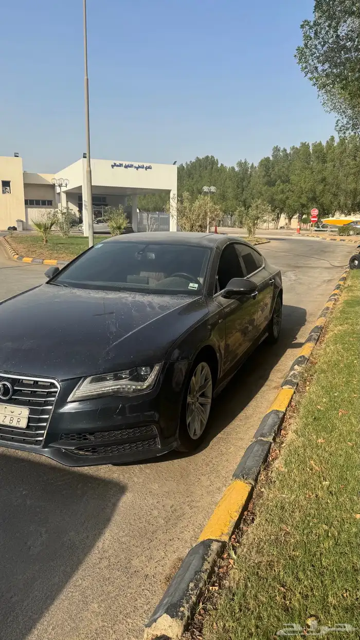 اودي a7 2.8 2013 1