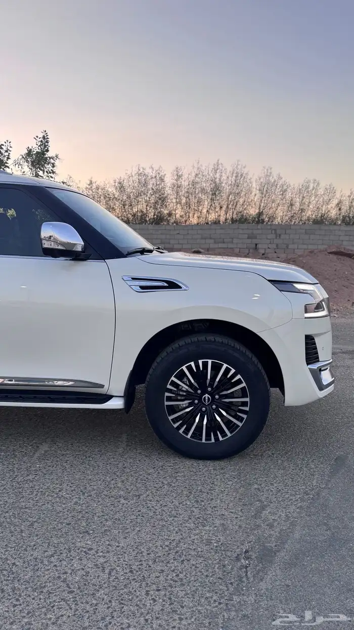 نيسان باترول 2022 بلاتنيوم 4