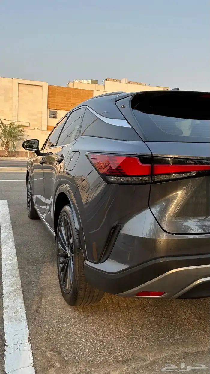 لكزس RX350 2024 13