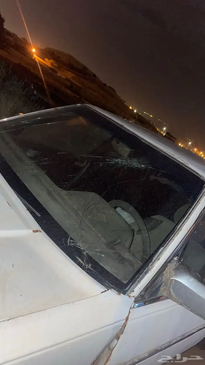لوحه مميزه مع اسياره 1