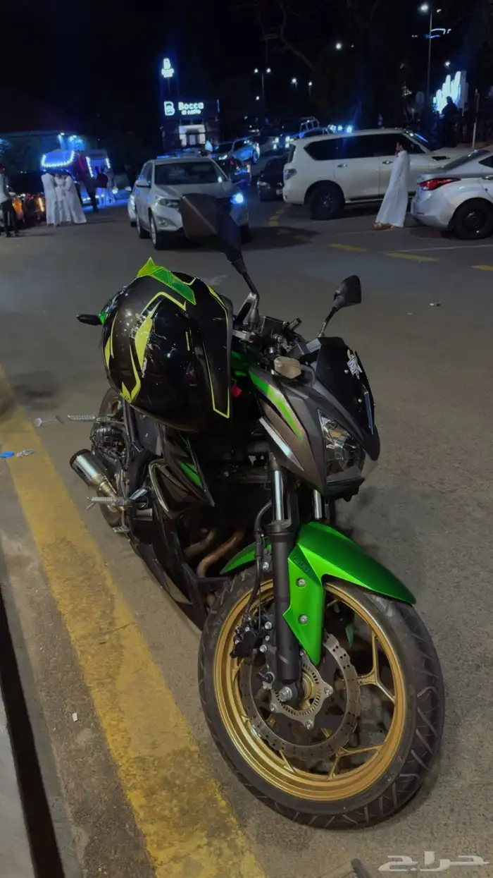 دباب كوزاكي Z300 ستريت فايتر 2017 6