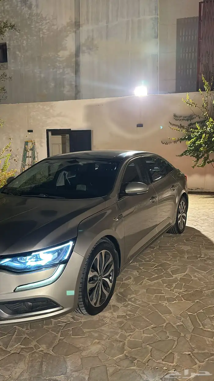 رينو تاليسمان 0