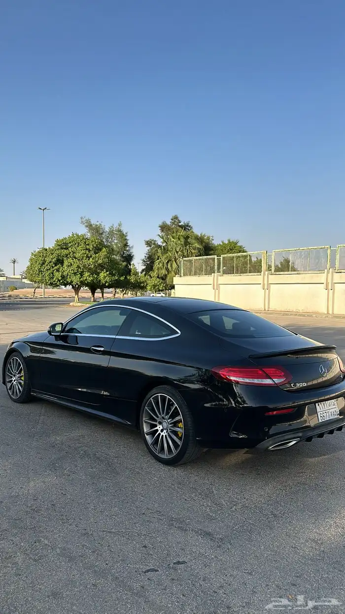مرسيدس 2017 C300 كوبيه (( AMG )) اسود الجفالي 2
