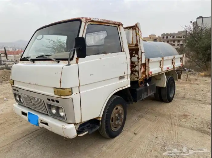 قلاب ديهاتسو 79 مخزن للبيع 2