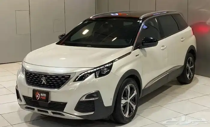 بيجو 5008 موديل 2021 6