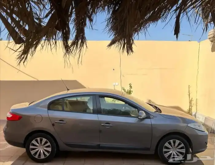 للبيع سياره رينو فلوانس 0