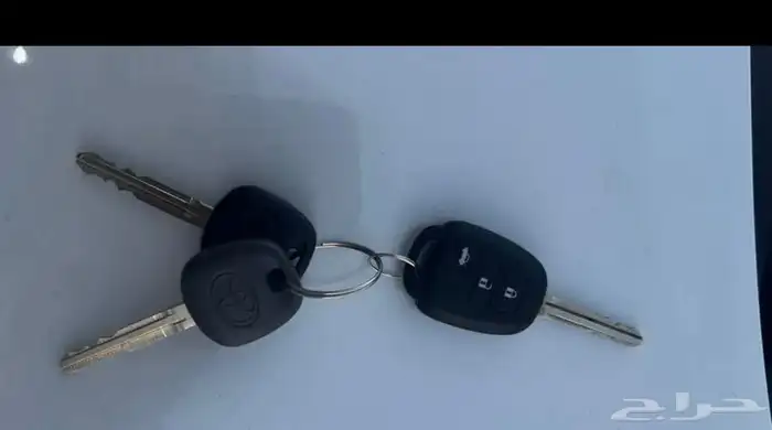 للبيع سياره يارس  Y موديل 2022 عداد المسافات56000 كم 3