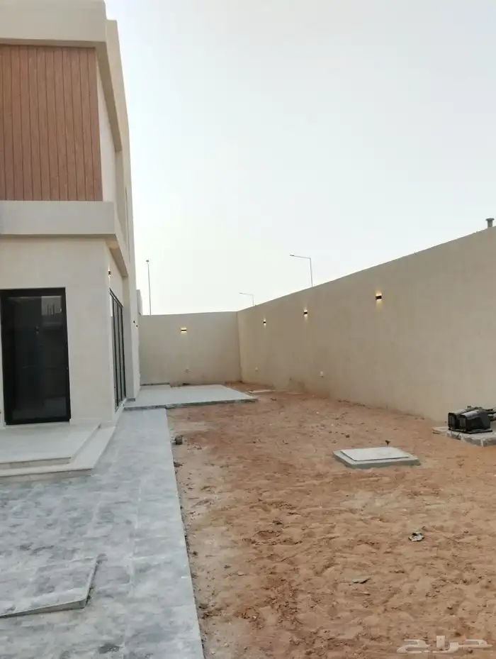 فيلا عوائل للإيجار حي المشرقية 3