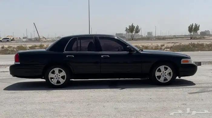 فورد كراون فكتوريا 2011 2