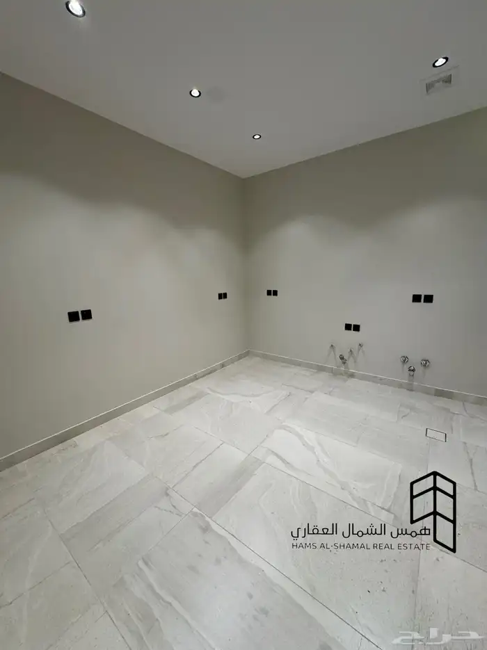 للبيع شقق حي الاخضر 4