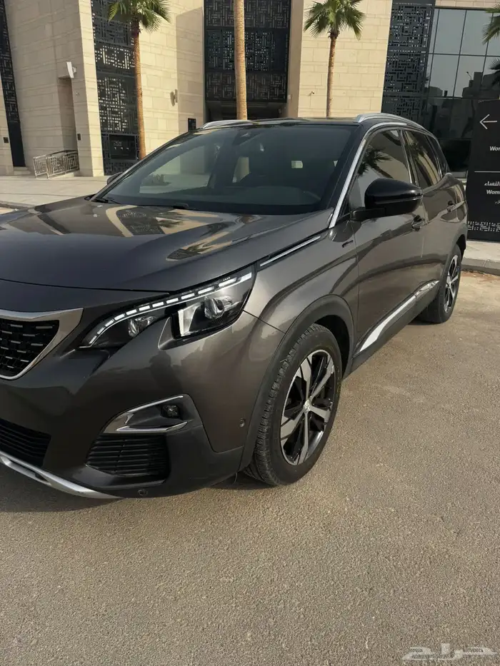 بيجو 3008 موديل 2020 4