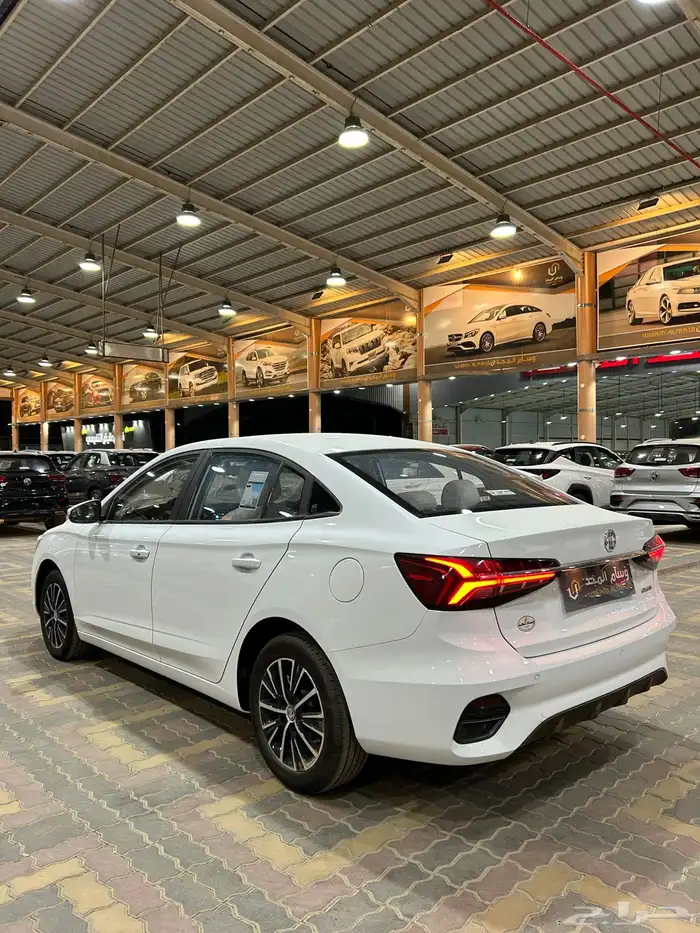عرض MG5 الشكل الجديد2025 السعر 46000 3
