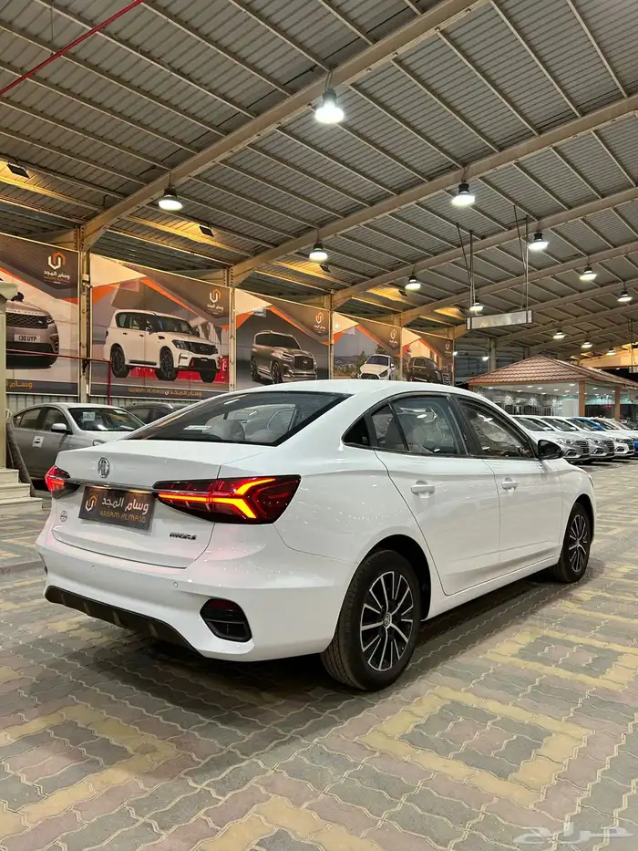 عرض MG5 الشكل الجديد2025 السعر 46000 2
