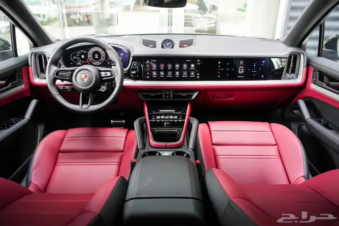 Porsche Cayenne Coupe S 2025 فل كامل 14