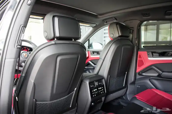 Porsche Cayenne Coupe S 2025 فل كامل 13