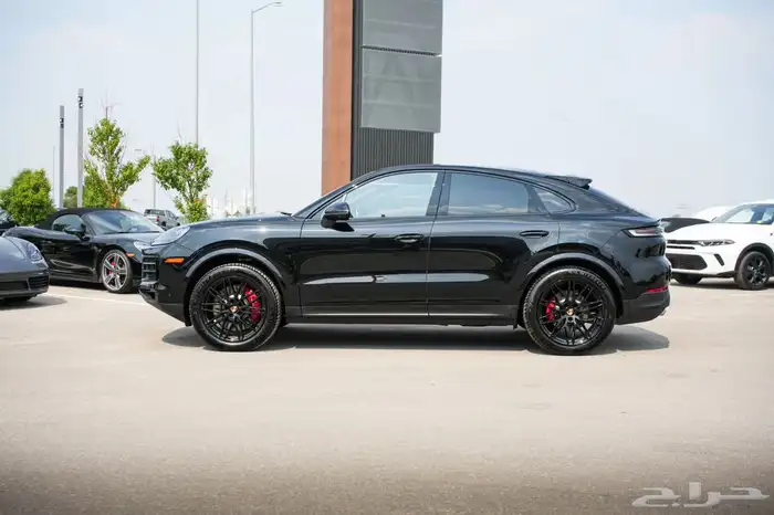 Porsche Cayenne Coupe S 2025 فل كامل 1