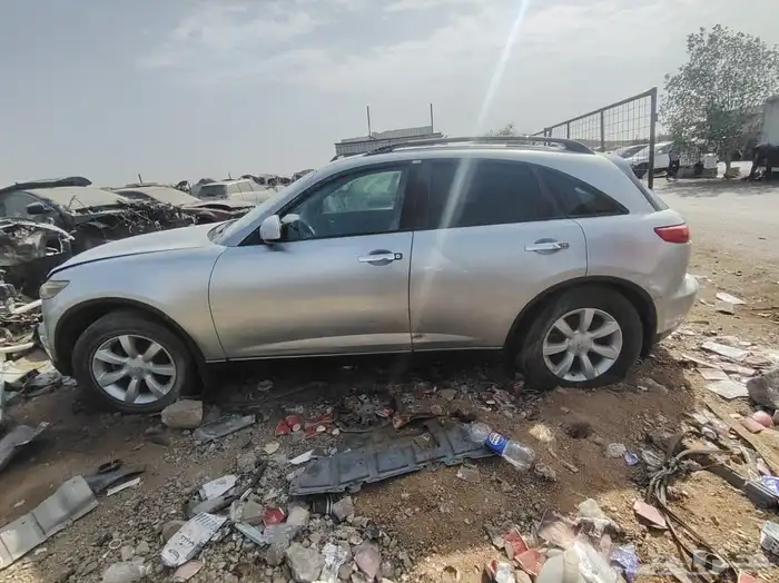 انفنتي اف اكس 35 قطع غيار 4