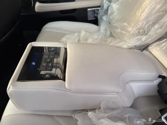 جيب لكزس LX570 فل كامل DD 23