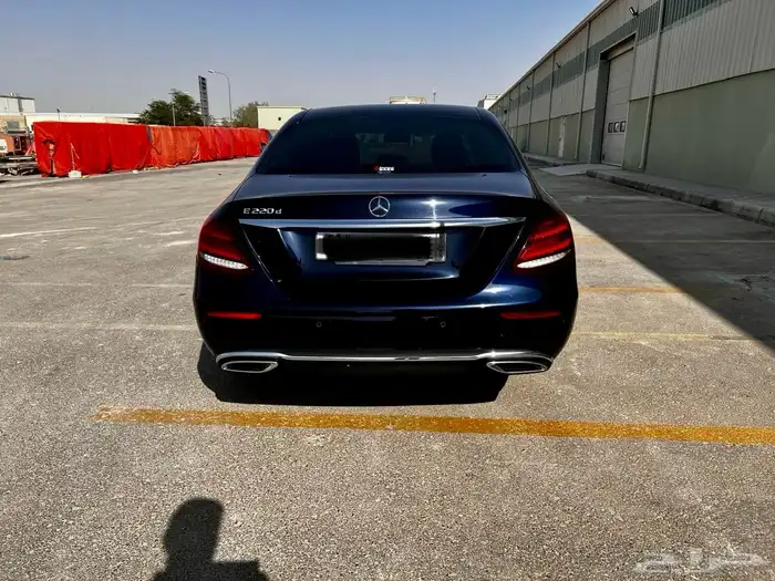 للبيع مرسيدس E220 موديل 2020 19