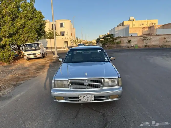 نيسان سيدرك 8