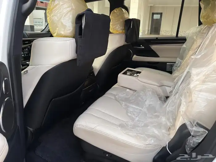 جيب لكزس LX570 فل كامل DD 22