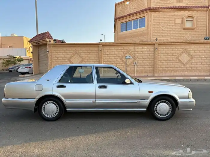 نيسان سيدرك 9