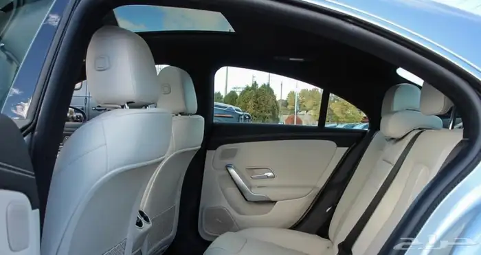 مرسيدس بنز CLA250 4matic موديل 2025 10