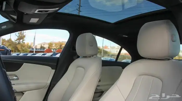 مرسيدس بنز CLA250 4matic موديل 2025 9