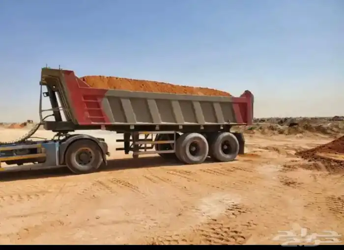 رمل احمر  تربه زراعية ازفلت مقشور  صبيز  بحص 6