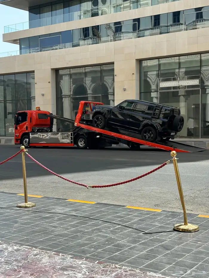 سطحه الرياض الى ابها لنقل سيارات ودبابات 0
