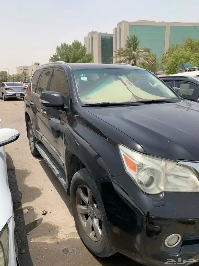 جيب لكزس 460 GX موديل 2010 فل كامل لون اسود 7