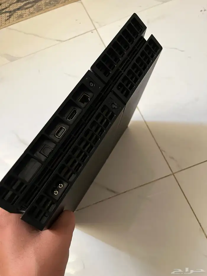 سوني 4 فور 1
