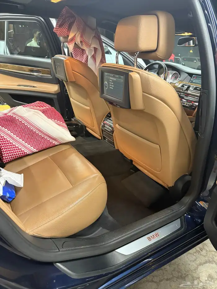 BMW 730li 13