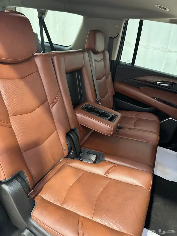 للبيع كاديلاك اسكاليد XL 2019 Premium فل كامل 10