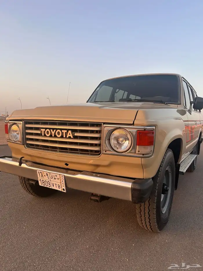 لاندكروزر 1983 G 11