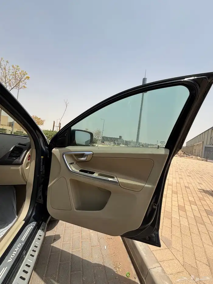 فولفو XC60 11