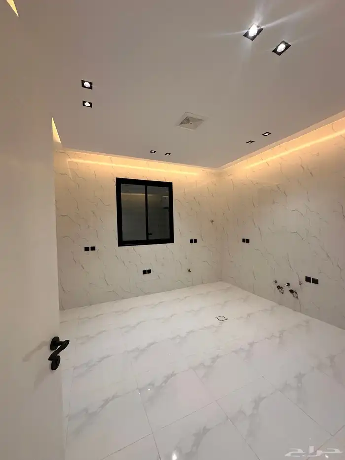 للبيع شقق بحى البديع ابها خلف الراشد مول متوفر من 450 - 500 8