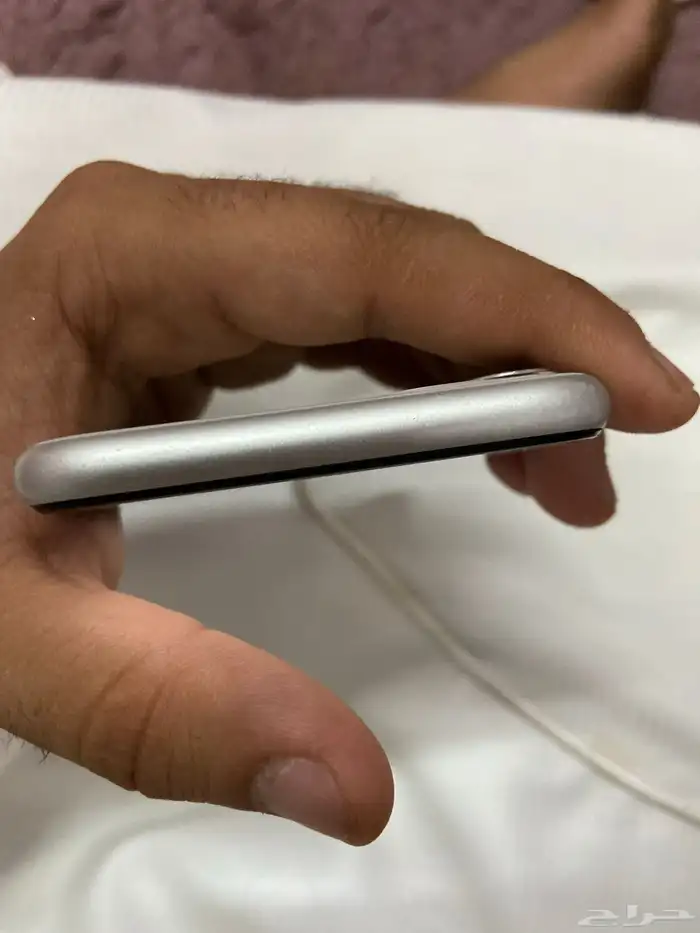 البيع ايفون 11عادي 2