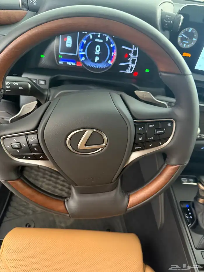 لكزس اي اس350 فل الفل2024 LEXUS ES350 DD Ultra Luxury 26