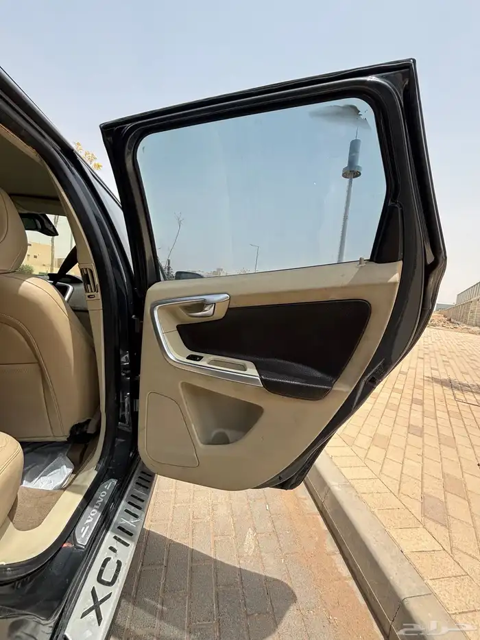 فولفو XC60 12